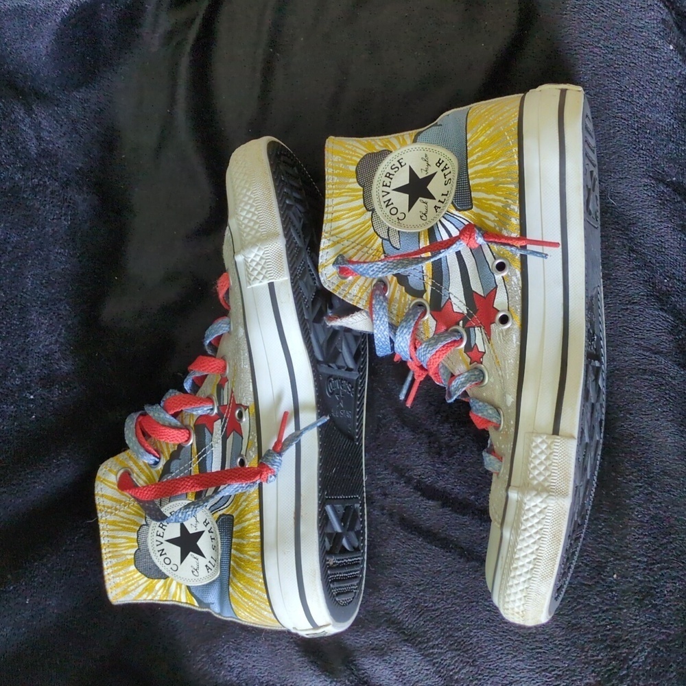 DC Comics x Chuck Taylor All Star Hi 'Superman'​​​ - Picture 2 of 8
